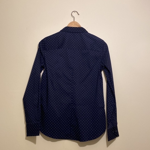 H&M fitted polka  dot shirt . Size 0 . NEW - Picture 3 of 10
